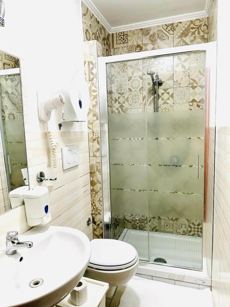 Rome Star Guesthouse Termini Экстерьер фото